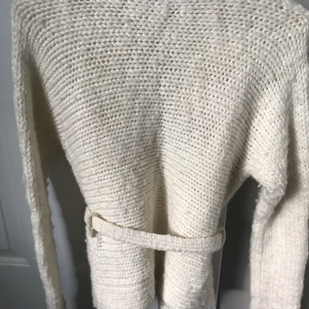 Cream sweater with belt!